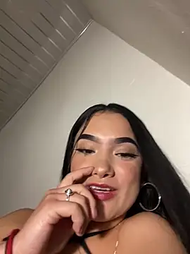 Megan Rose1999 online show from 03.17.25