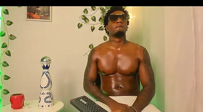 LOGAN DRAKE online show from 03.07.25