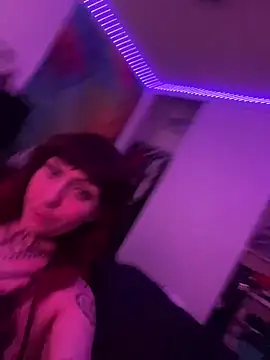 Snapshot of ChrryFoxx chatting on 02.25.25 ChrryFoxx online show from 02.25.25