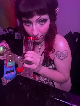 Snapshot of ChrryFoxx chatting on 02.28.25 ChrryFoxx online show from 02.28.25