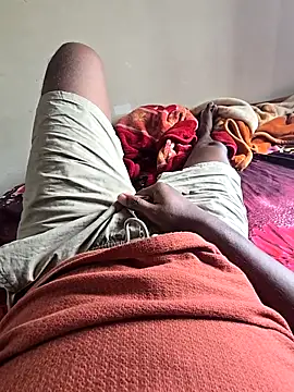 Snapshot of wildfun_ chatting on 11.06.25 wildfun online show from 11.06.25