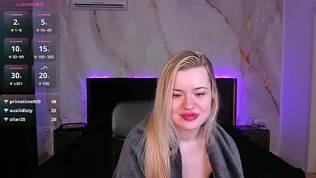 CutiePie69   online show from 03.20.25