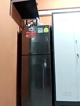 gothicmagiccatgirl online show from 09.27.25