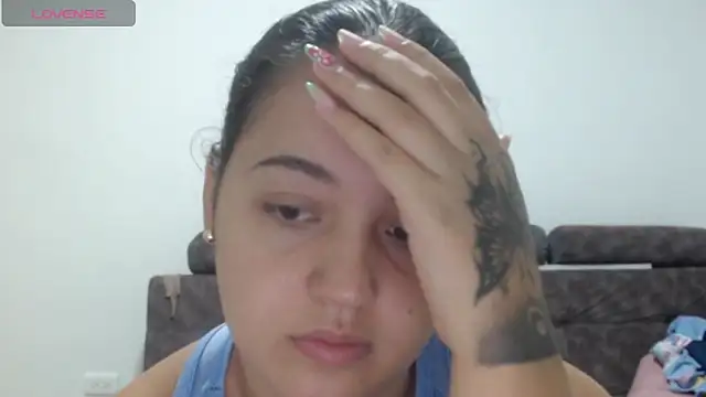 Anthonela Queen online show from 02.12.26