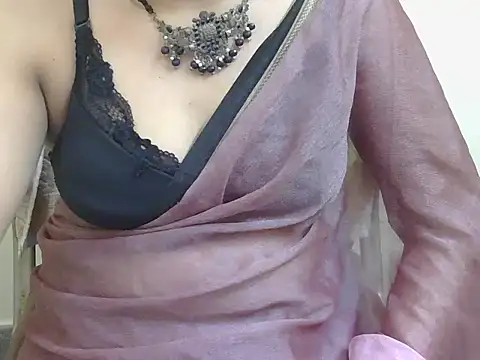 Lovely Manvi online show from 10.02.25