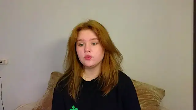 Snapshot of LaseyMoon chatting on 02.09.26 LaseyMoon online show from 02.09.26