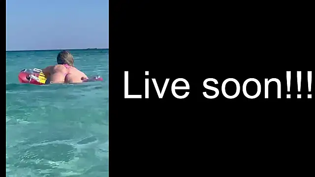 Snapshot of _Allie_ chatting on 11.26.25 Allie online show from 11.26.25