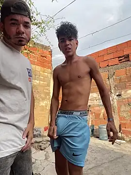 twinks 28 online show from 04.08.26