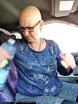 Emma Milf25 online show from 03.07.25