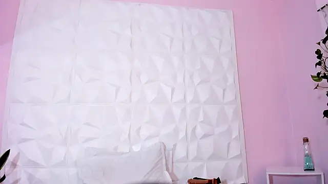 Snapshot of Valeriagomez_ chatting on 03.22.25 Valeriagomez online show from 03.22.25