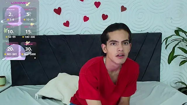 Snapshot of Maximoherrera_16 chatting on 03.04.25 Maximoherrera 16 online show from 03.04.25