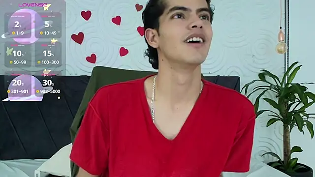 Snapshot of Maximoherrera_16 chatting on 05.04.26 Maximoherrera 16 online show from 05.04.26