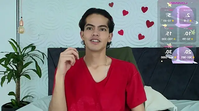 Snapshot of Maximoherrera_16 chatting on 05.27.26 Maximoherrera 16 online show from 05.27.26
