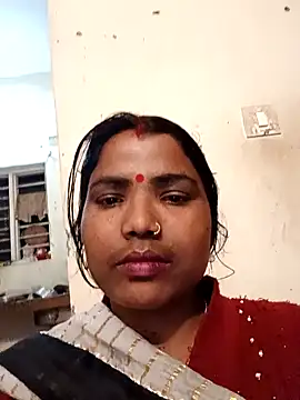 Snapshot of SAR456A chatting on 02.24.25 SAR456A online show from 02.24.25