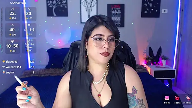 Snapshot of Veronika_metal chatting on 03.12.25 Veronika metal online show from 03.12.25