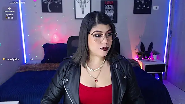 Snapshot of Veronika_metal chatting on 03.13.25 Veronika metal online show from 03.13.25