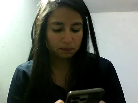 Escarcha-blue online show from 02.28.25