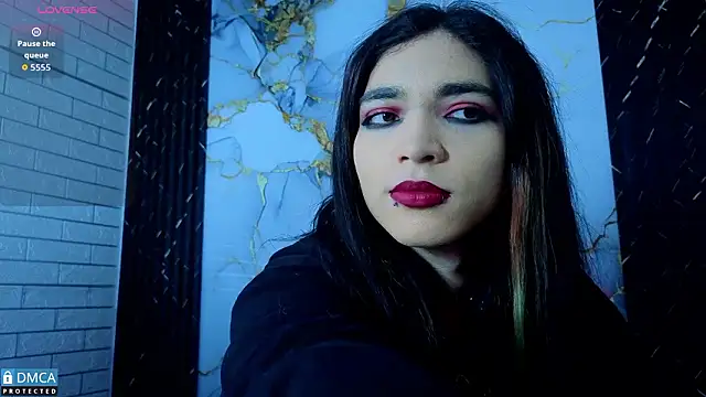 MaeveKuro online show from 03.06.26