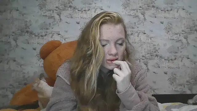 Eveline May online show from 10.07.25