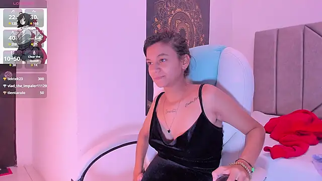 Snapshot of gime_lara chatting on 03.11.25 gime lara online show from 03.11.25