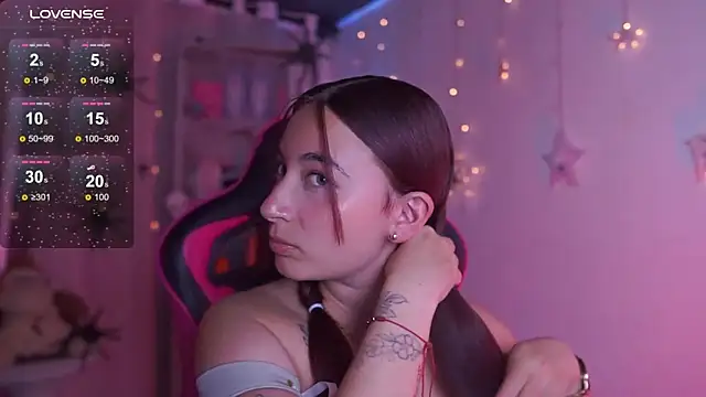 Snapshot of issa_monterrey chatting on 10.07.25 issa monterrey online show from 10.07.25