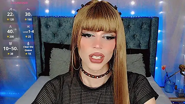 Snapshot of Dalila_moan chatting on 03.14.25 Dalila moan online show from 03.14.25