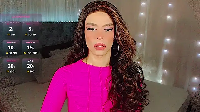 Snapshot of Dalila_moan chatting on 11.05.25 Dalila moan online show from 11.05.25