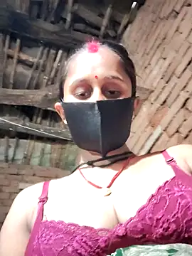 Snapshot of Divya_Chandok chatting on 02.16.26 Divya Chandok online show from 02.16.26
