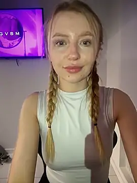 EvaBrooklyn online show from 03.14.25