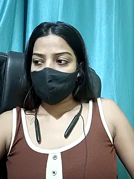 Snapshot of CRAZY__BITE chatting on 11.20.25 CRAZY BITE online show from 11.20.25