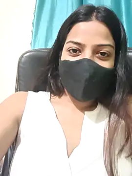 Snapshot of CRAZY__BITE chatting on 03.12.26 CRAZY BITE online show from 03.12.26