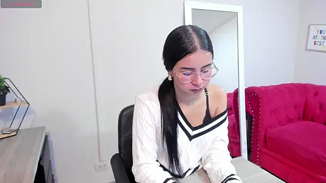 Snapshot of sweet_obsession__ chatting on 03.20.25 sweet obsession online show from 03.20.25