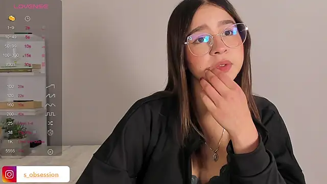 Snapshot of sweet_obsession__ chatting on 09.08.25 sweet obsession online show from 09.08.25