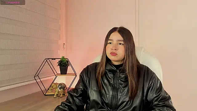 Snapshot of sweet_obsession__ chatting on 09.12.25 sweet obsession online show from 09.12.25