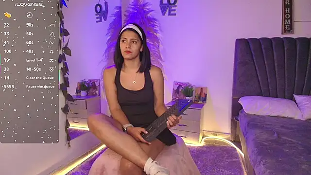 Snapshot of miaoconell chatting on 05.06.26 miaoconell online show from 05.06.26