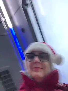 NataKitten online show from 12.21.25