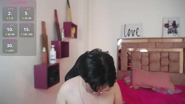 Snapshot of safyka chatting on 10.03.25 safyka online show from 10.03.25