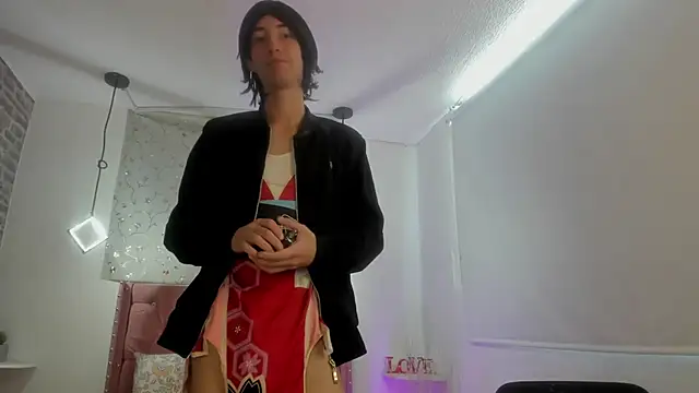 Snapshot of loverisu-coral chatting on 02.25.26 loverisu-coral online show from 02.25.26