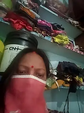 Snapshot of Devi_Chatterjee chatting on 03.07.25 Devi Chatterjee online show from 03.07.25