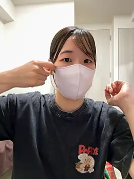 Snapshot of daiyo_kai_Gutara chatting on 07.26.26 daiyo kai Gutara online show from 07.26.26