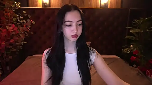 WildKittenX  online show from 04.12.26