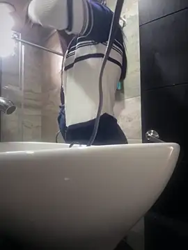 Snapshot of Mila_LS chatting on 10.25.25 Mila LS online show from 10.25.25