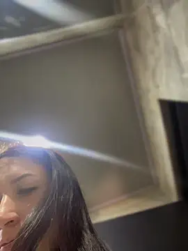 Mila LS online show from 12.03.25