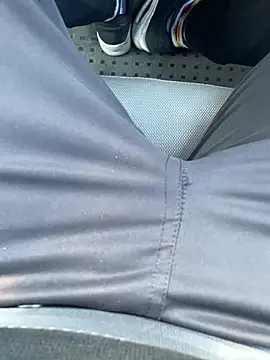 Snapshot of Smallcoco26 chatting on 03.13.25 Smallcoco26 online show from 03.13.25