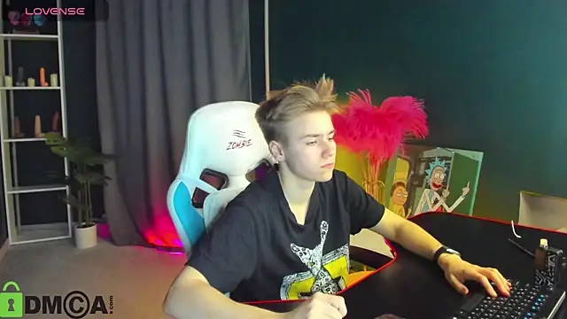 Jean Wilsons online show from 03.19.25