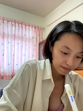 ladypaggy online show from 11.29.25