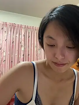 Snapshot of ladypaggy chatting on 04.19.26 ladypaggy online show from 04.19.26