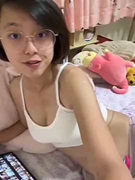 Snapshot of ladypaggy chatting on 05.06.26 ladypaggy online show from 05.06.26