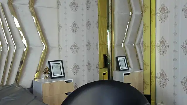 Qeen blackk online show from 01.31.26