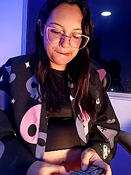 MiaStarts online show from 02.11.26